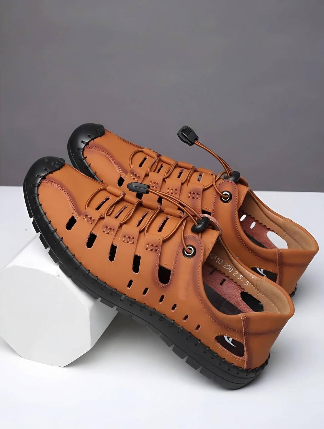STREETLOOK Men Sandals
