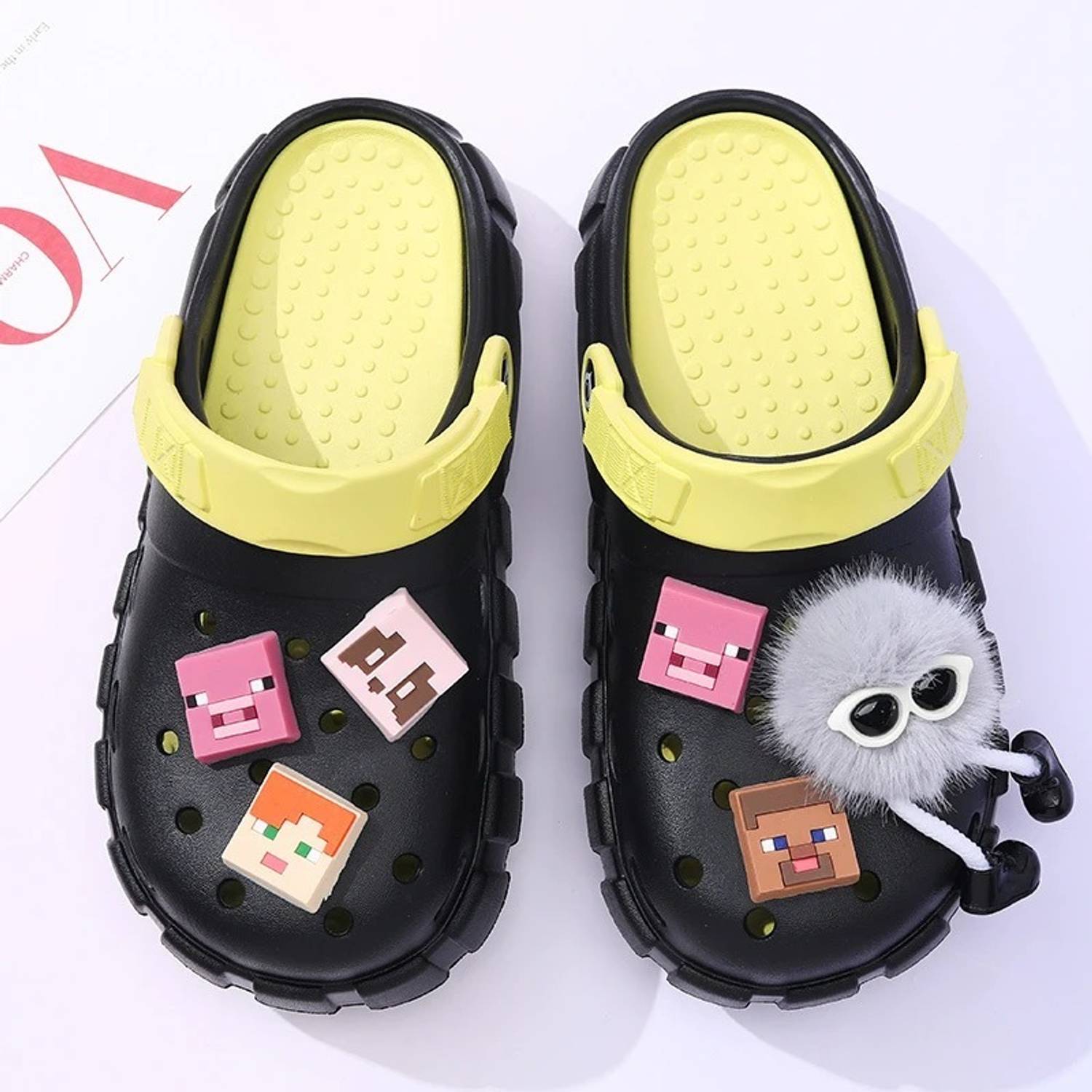 Beice Women Clogs