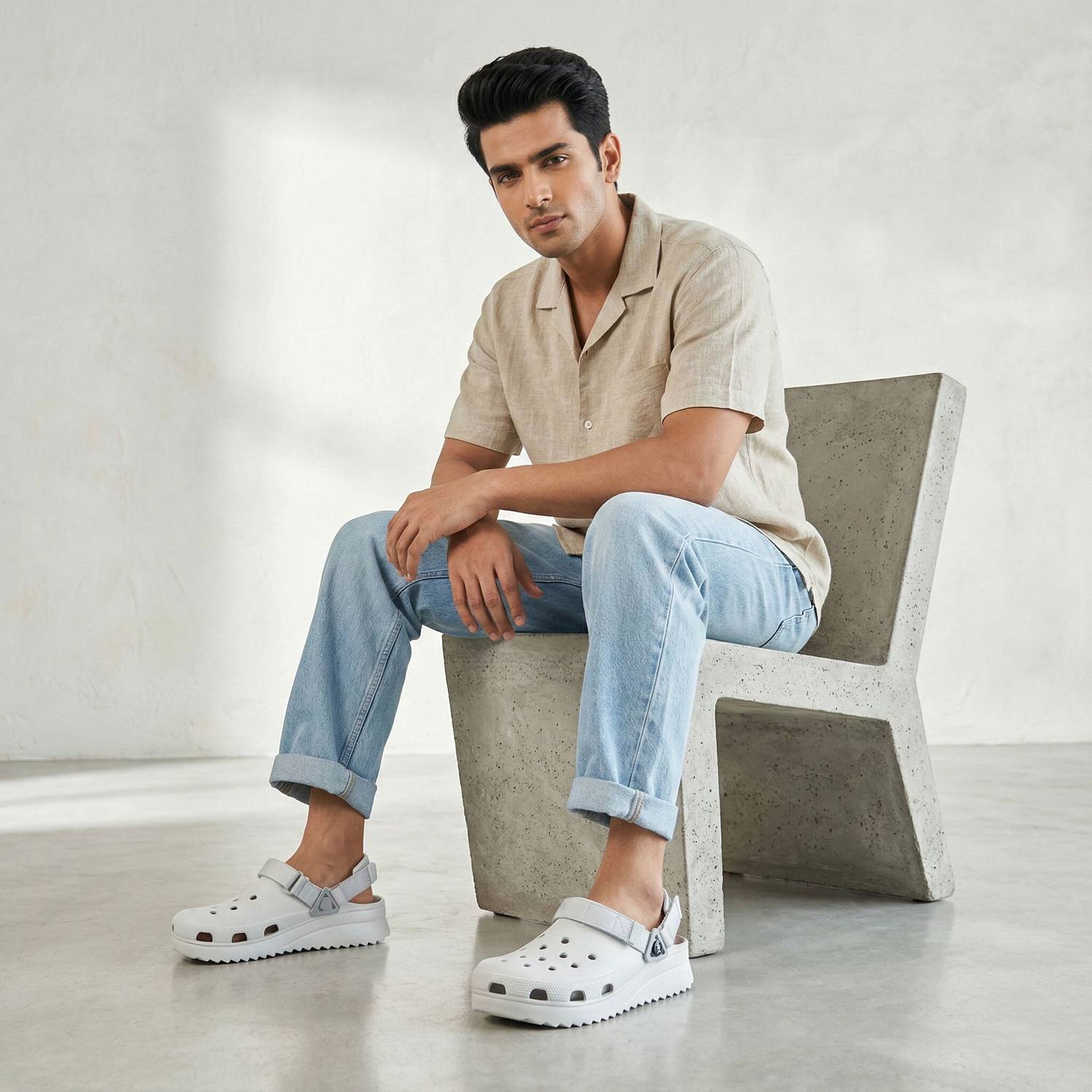 HRX by Hrithik Roshan Men Gray Clogs - Image 2