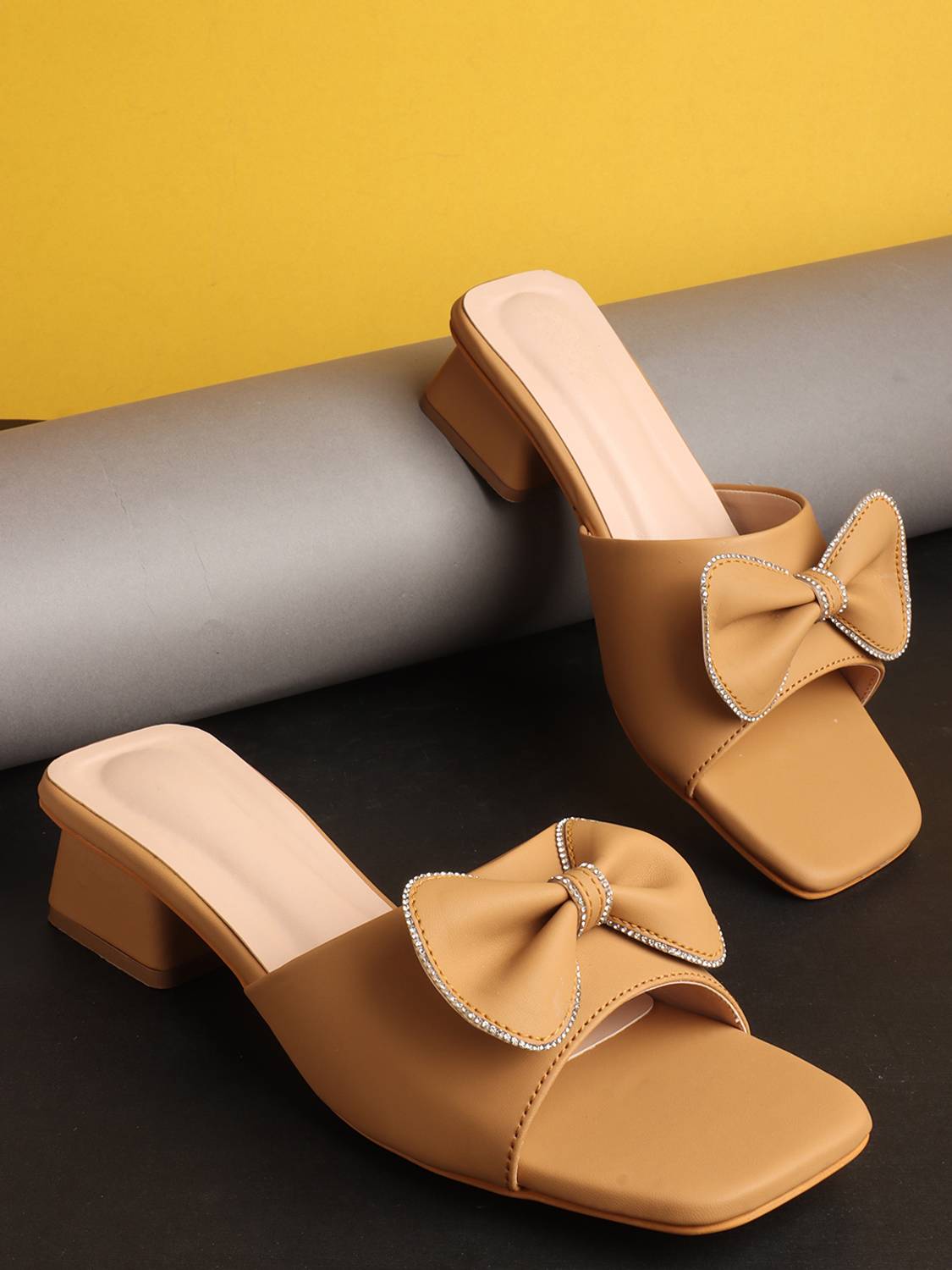 Zapatoz Women Heels