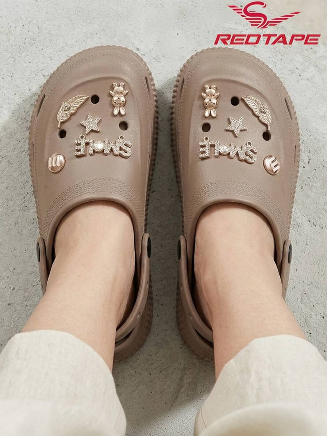 REDTAPE Women Clogs Sandal (Brown , 7)