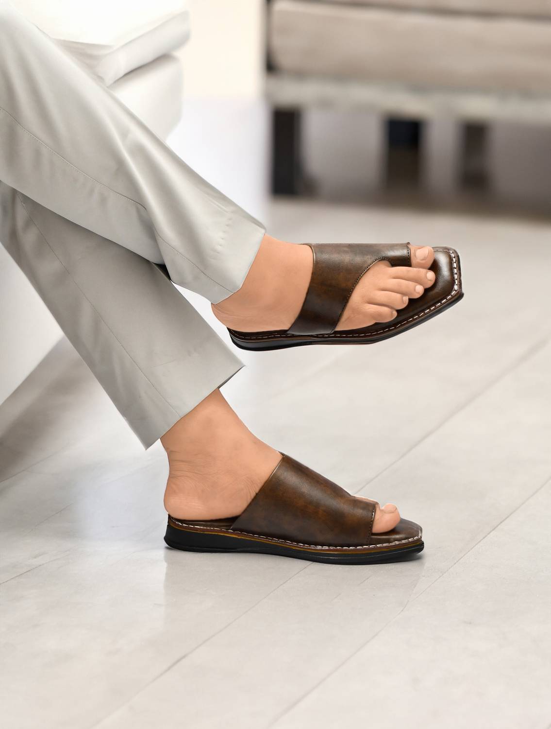 Biggie Men Sandals Brown - Image 2