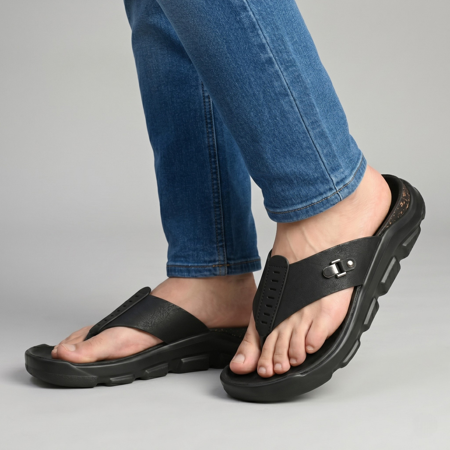 Image of Binutop Men Sandals