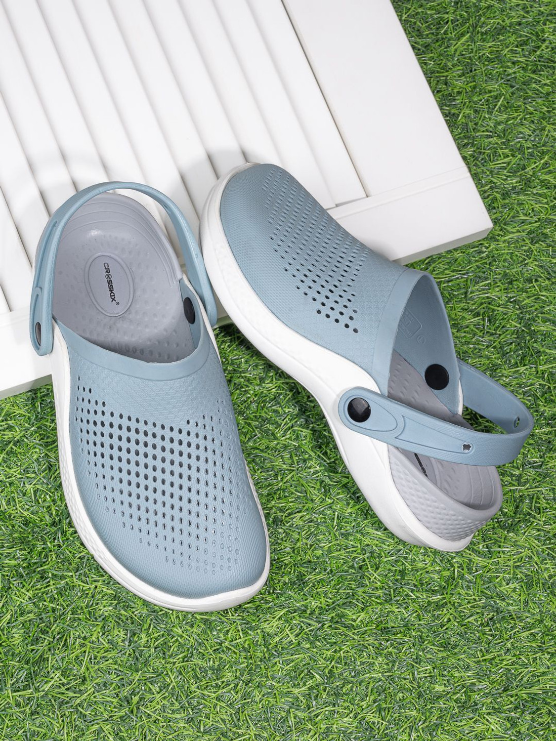 Image of Crosskix Men Flats