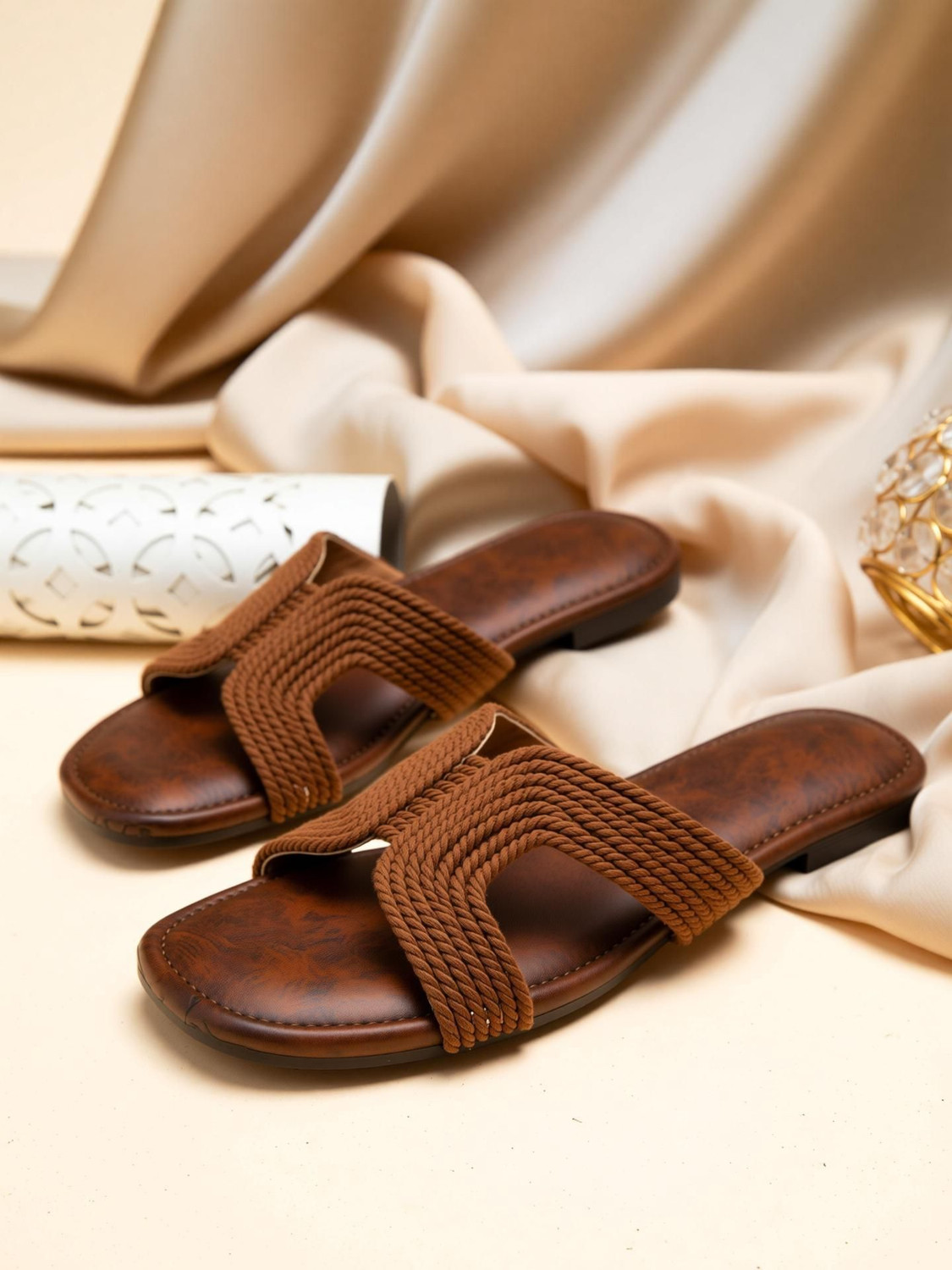 Image of AMAZING TRADERS Women Flats