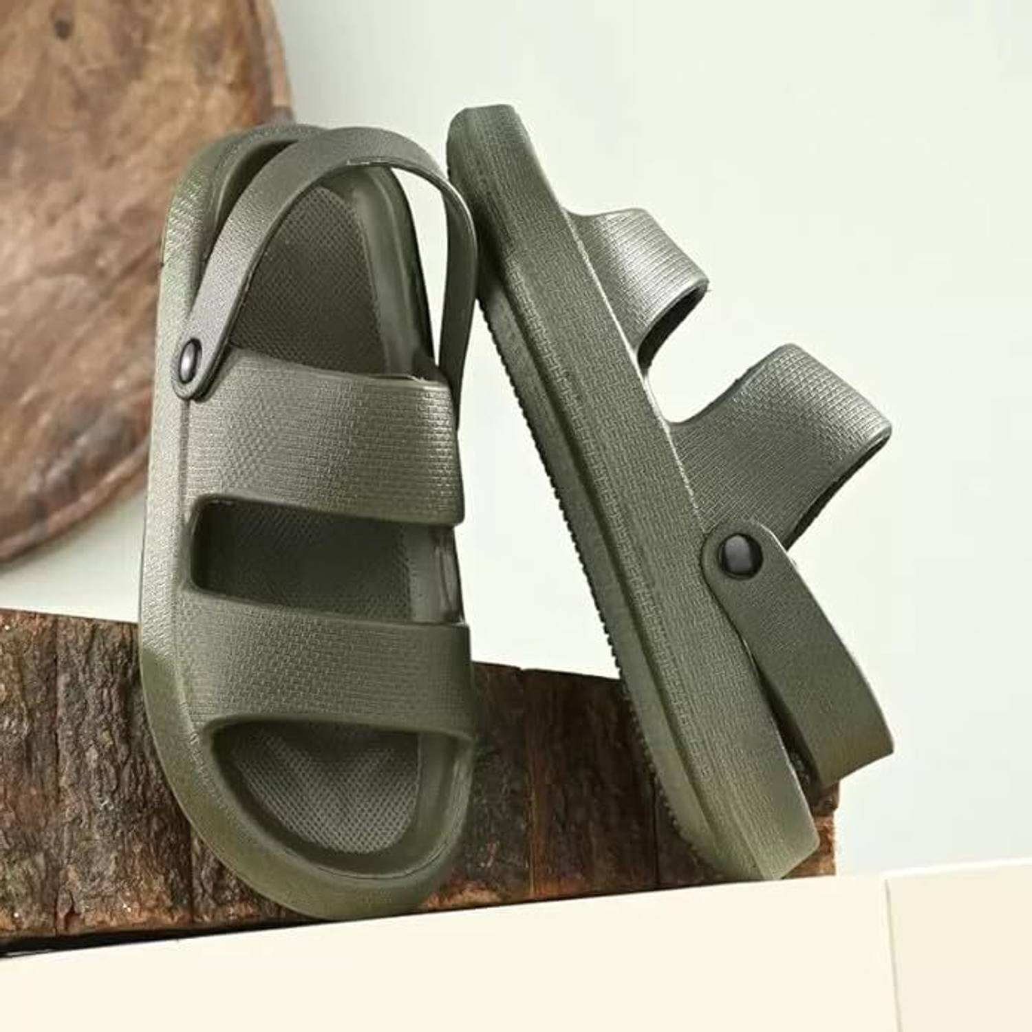 Vellinto Men Green Clogs - Image 2
