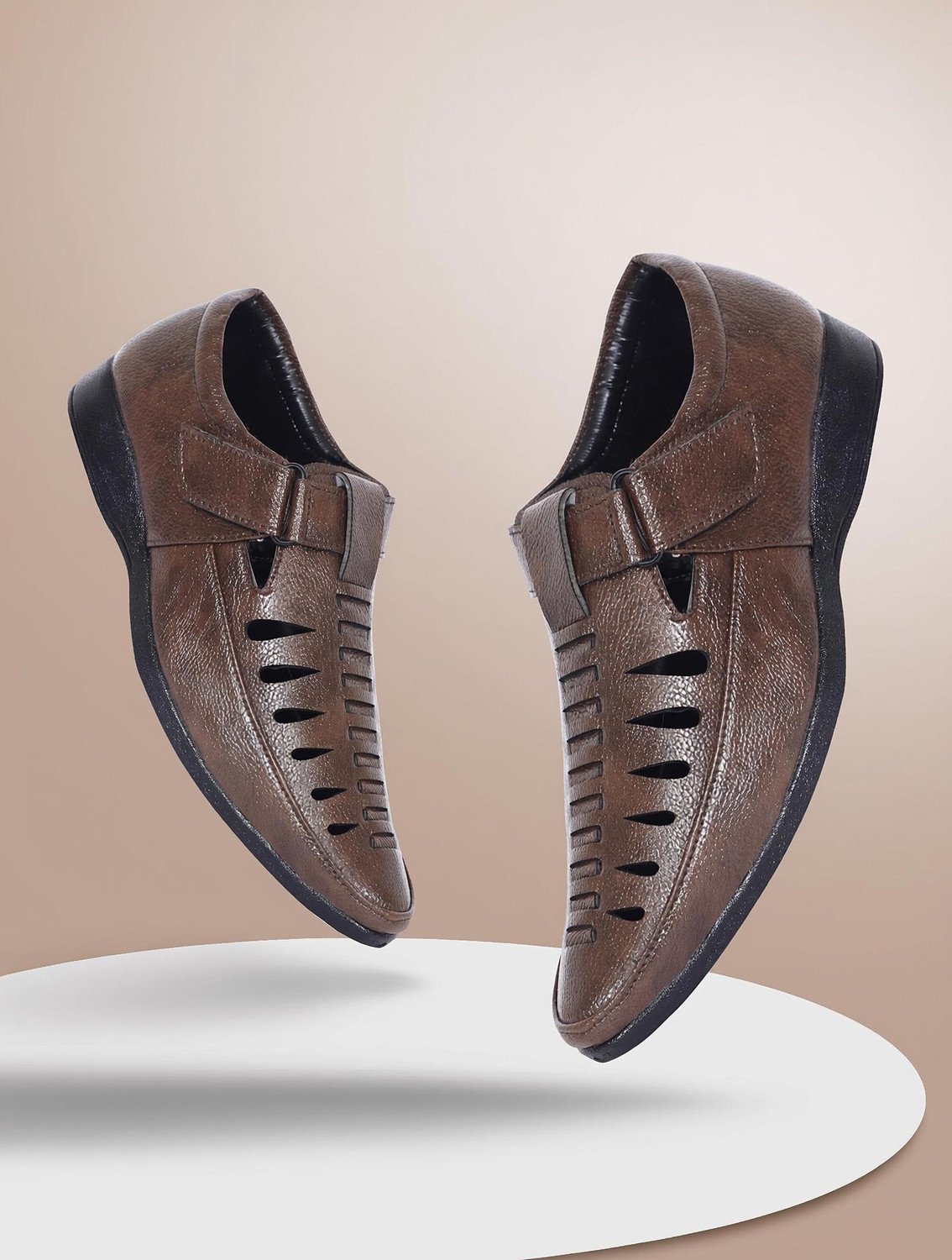 Image of VINET Men Sandals