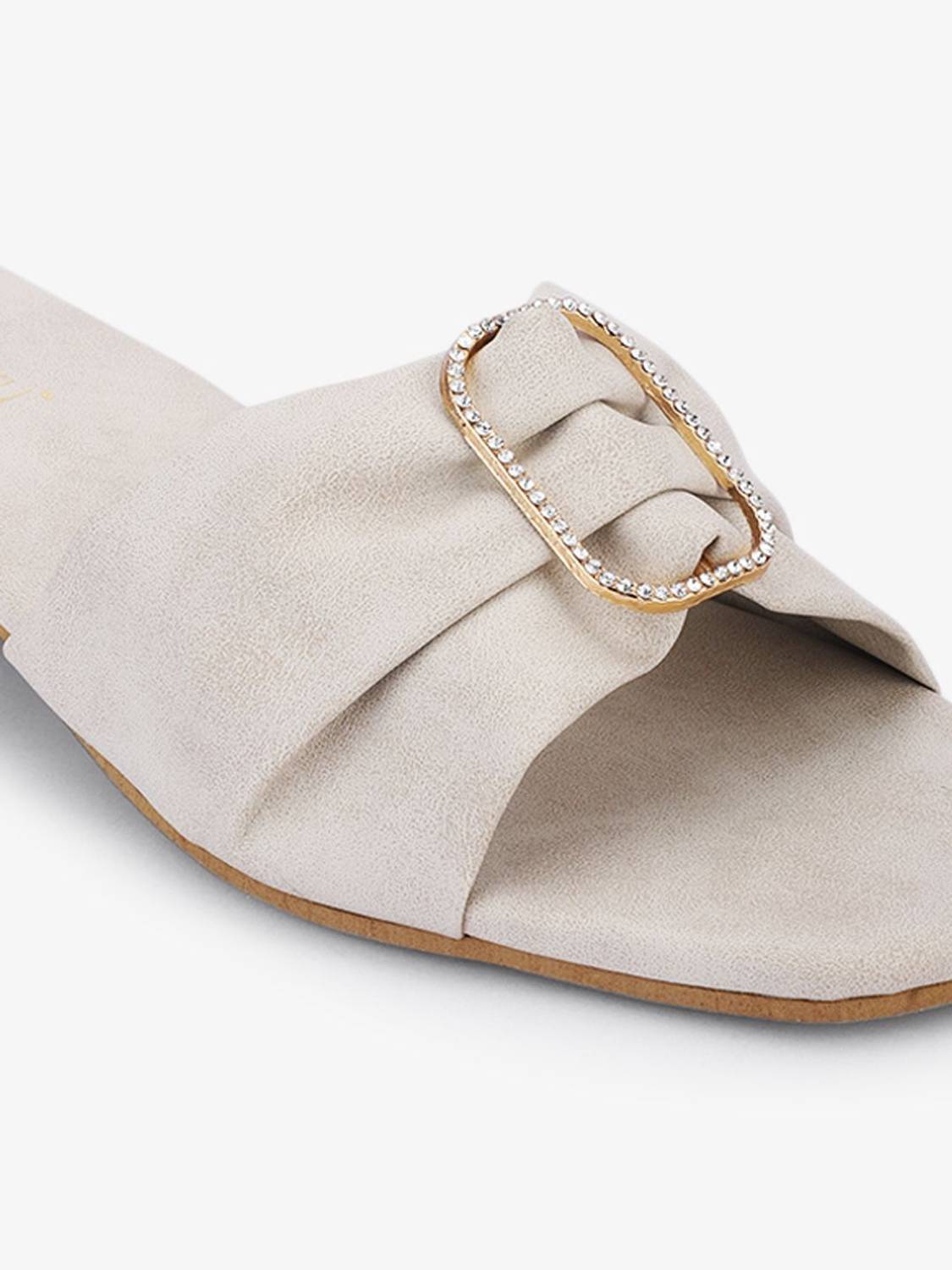 Dressberry Women White Flats - Image 5