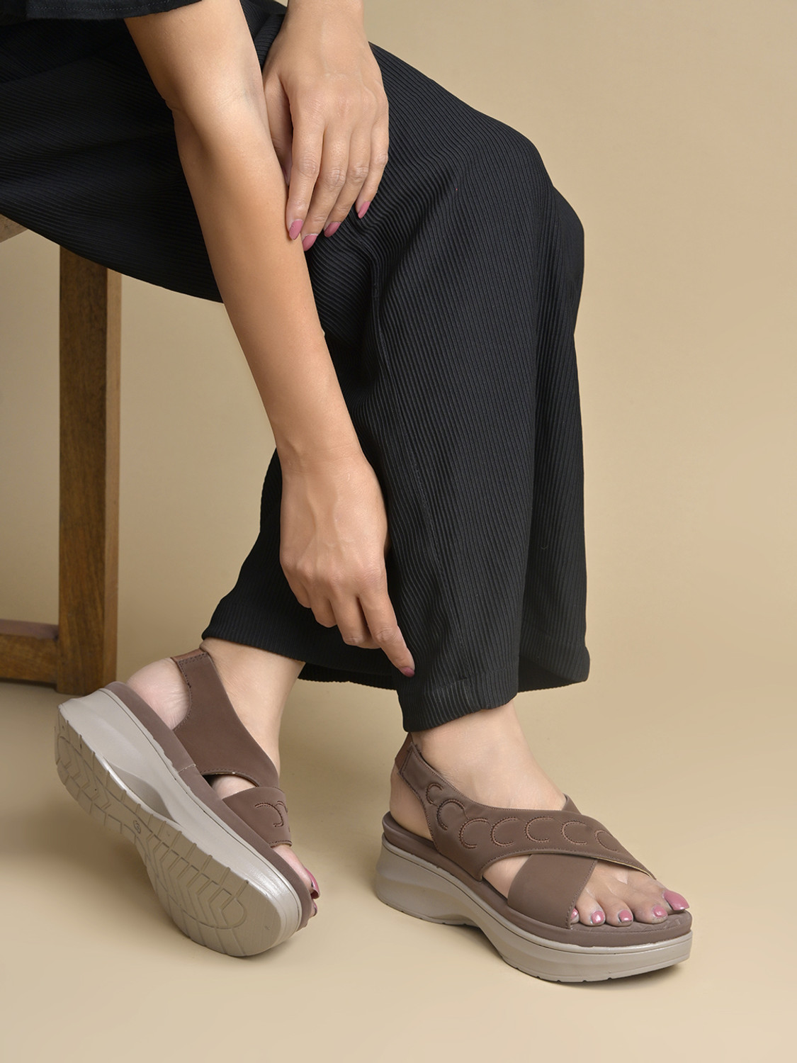 Image of SHOETOPIA Women Wedges