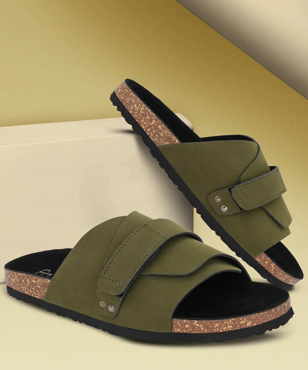 EL PASO Men Green Sandals - Image 2