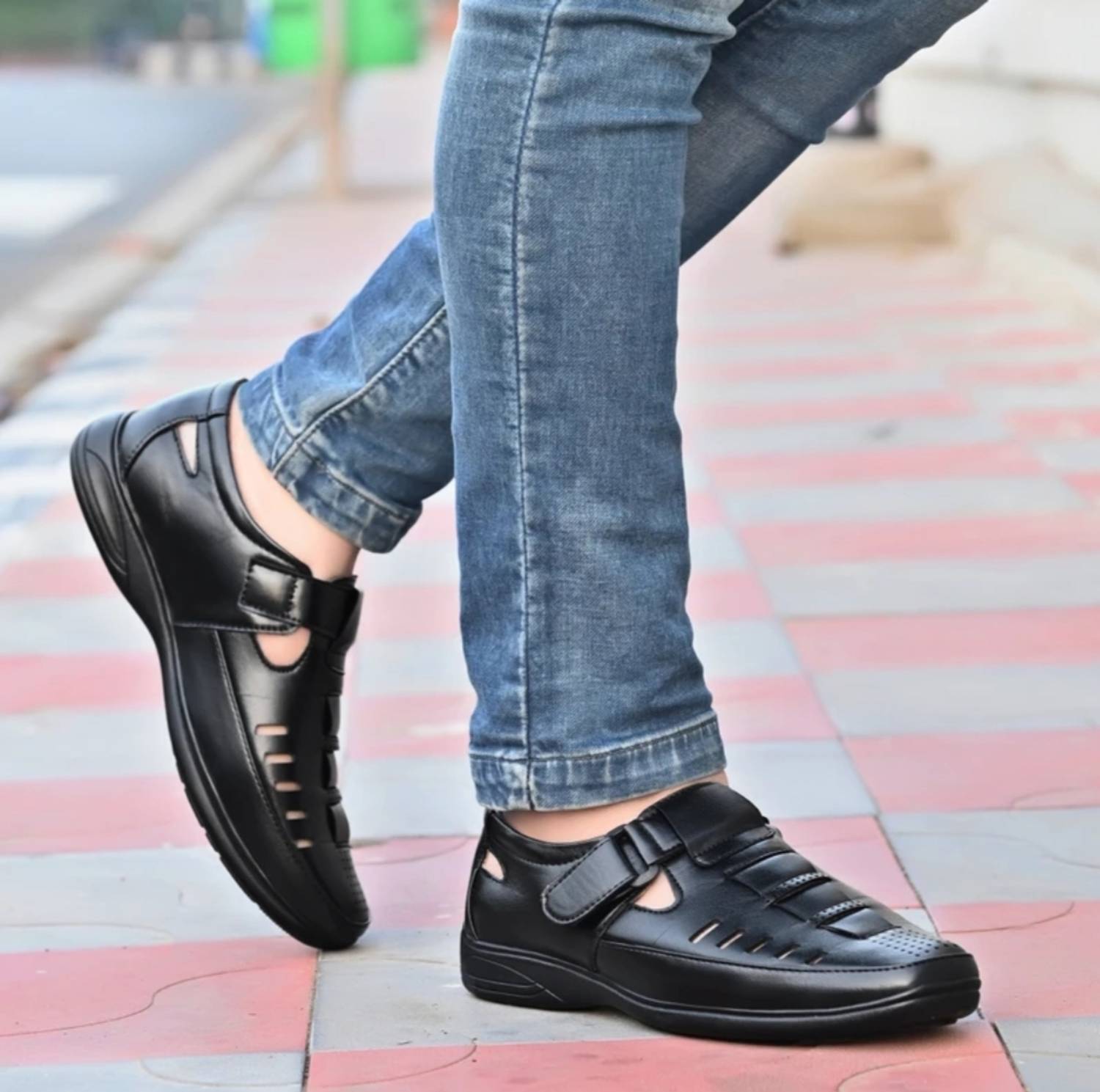 BOLTVELOCITY Men Flats