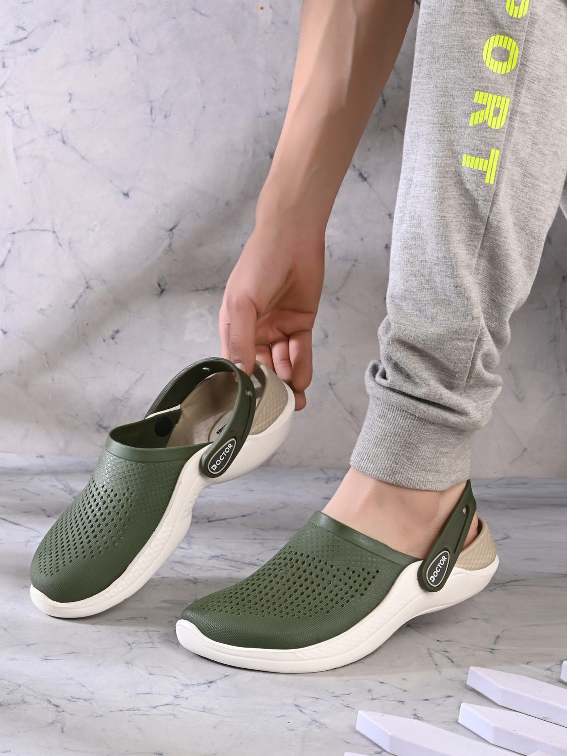 Image of DOCTOR FEEL SOFT Clogs Soft Cushion EVA Sole Comfortable Casual Outdoor Walking Footwear Men Clogs