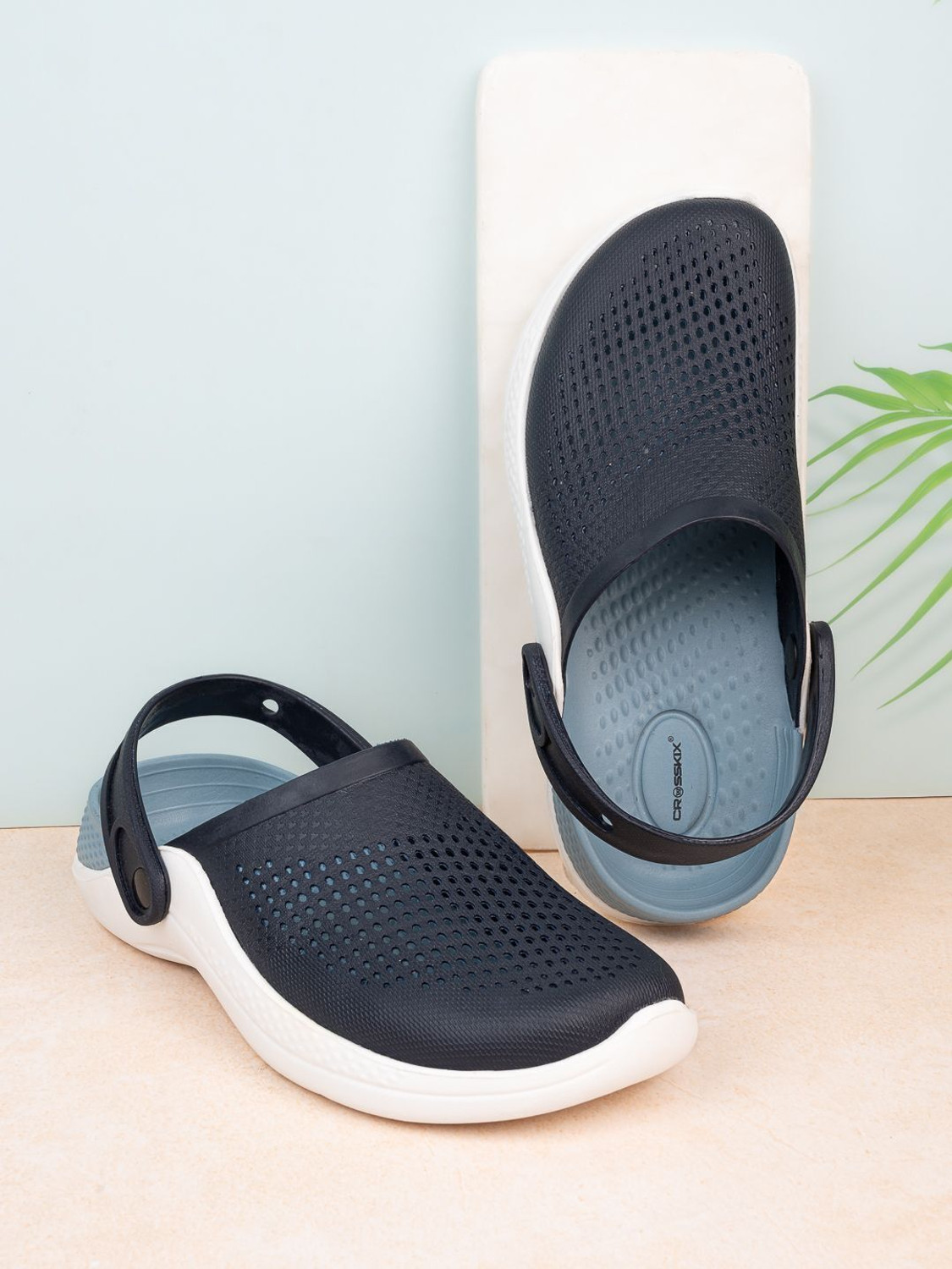 Image of Crosskix Men Flats