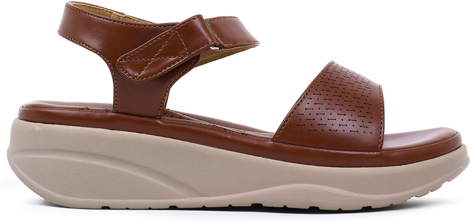 Image of TRASE Women Wedges