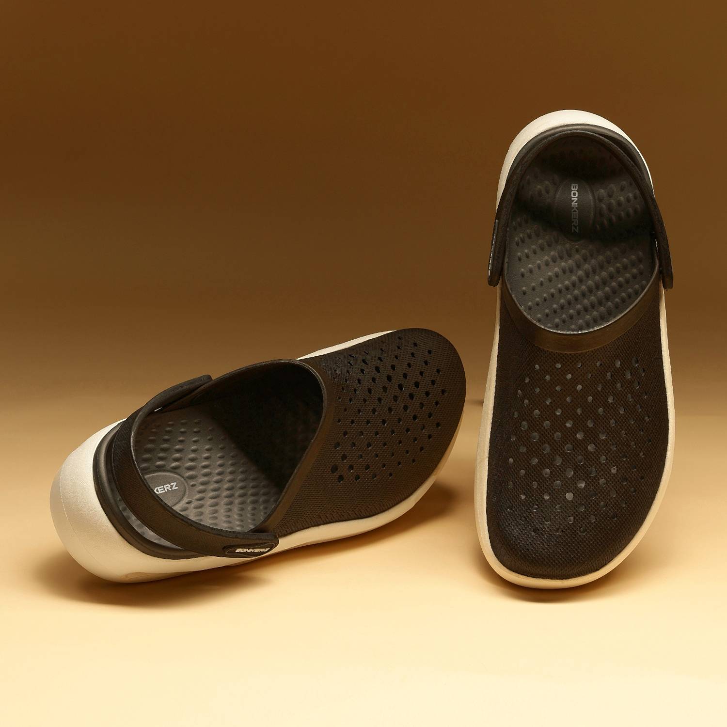 Bonkerz Men Black Clogs - Image 1