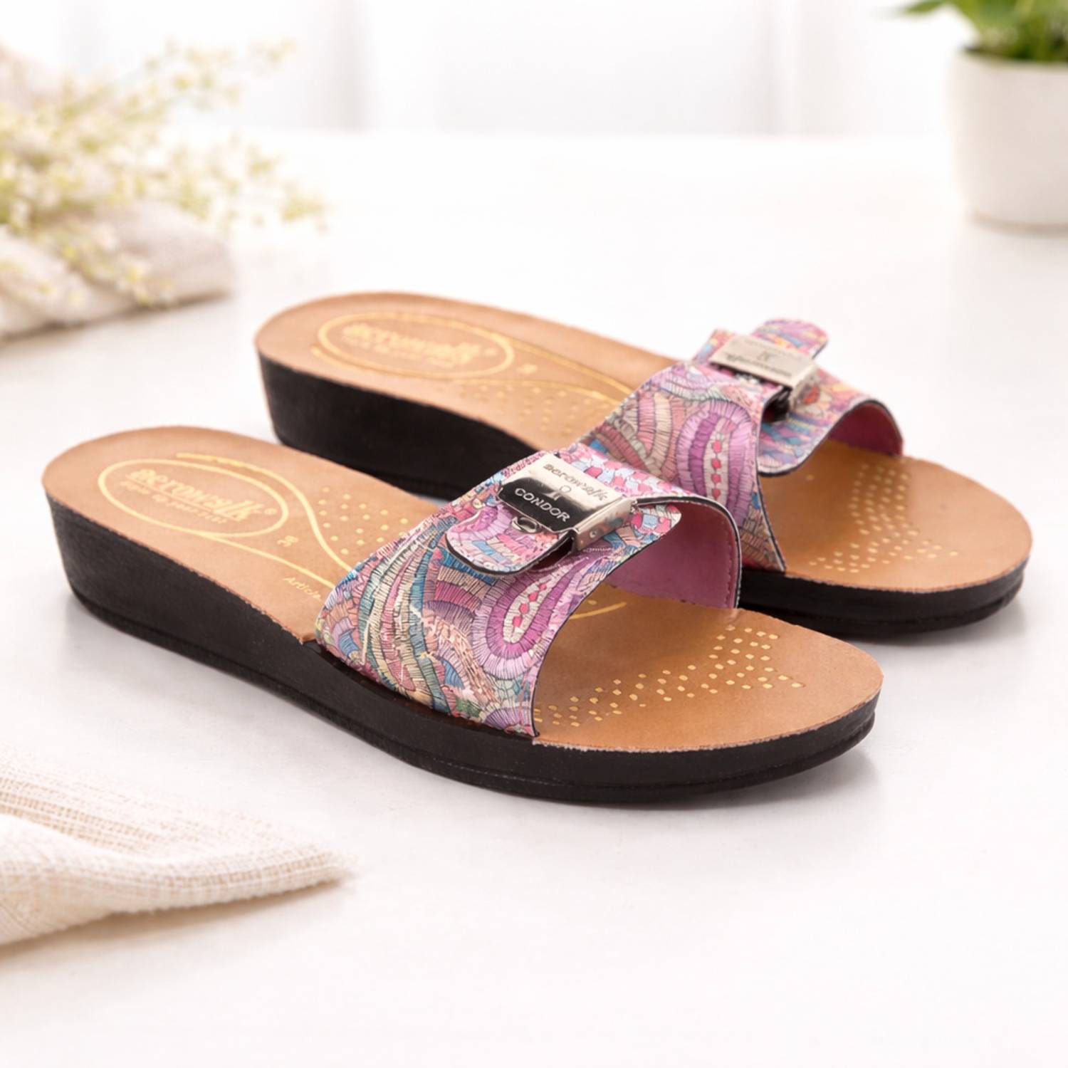 aerowalk Women Wedges