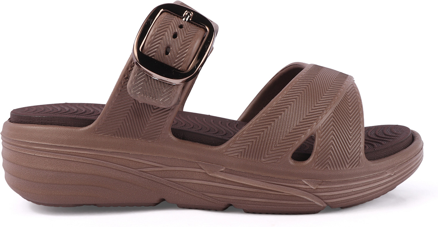 Image of GENZIS Women Clogs Sandal (Tan, 5)