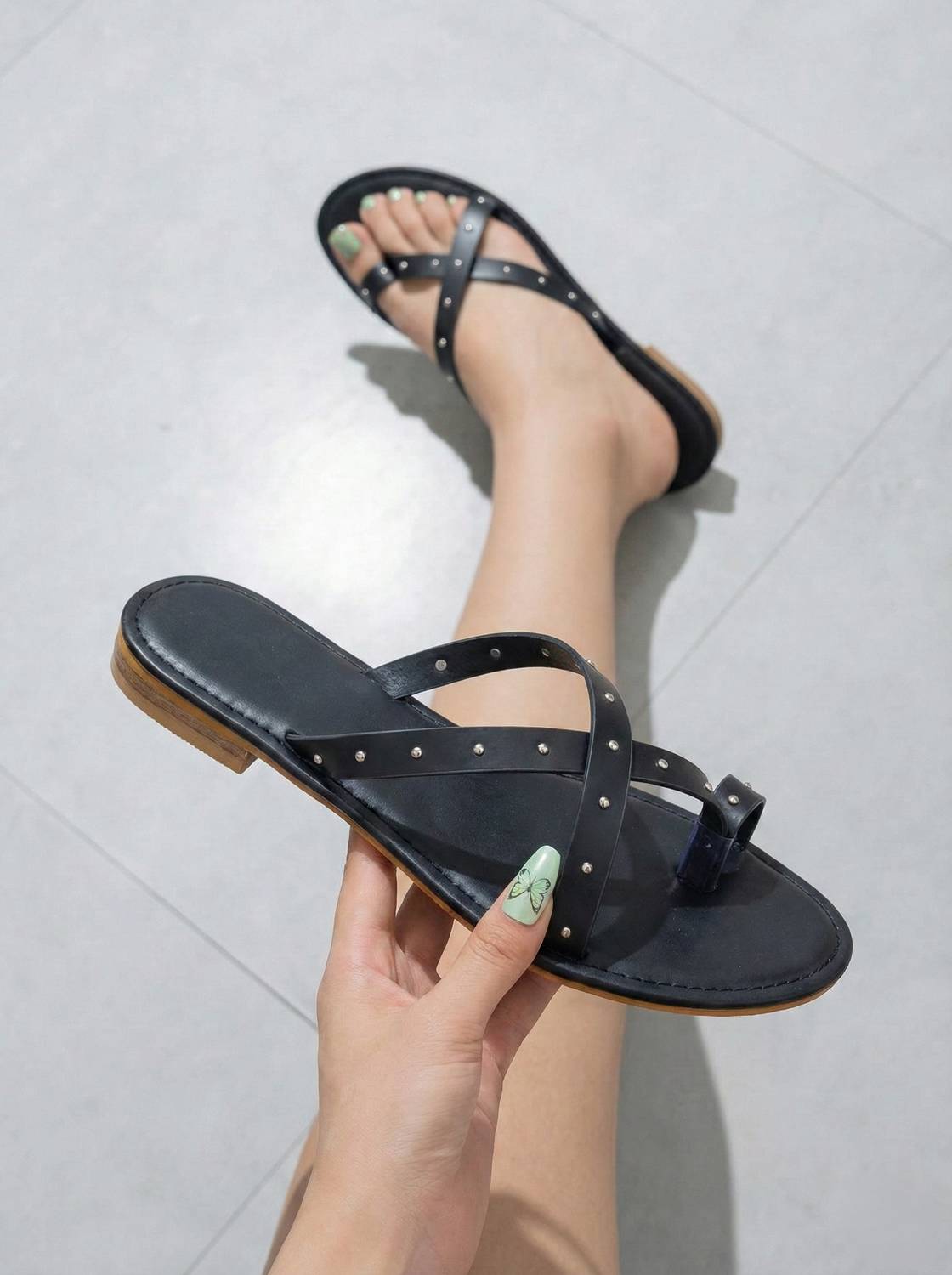 Avivastyle Women Flats