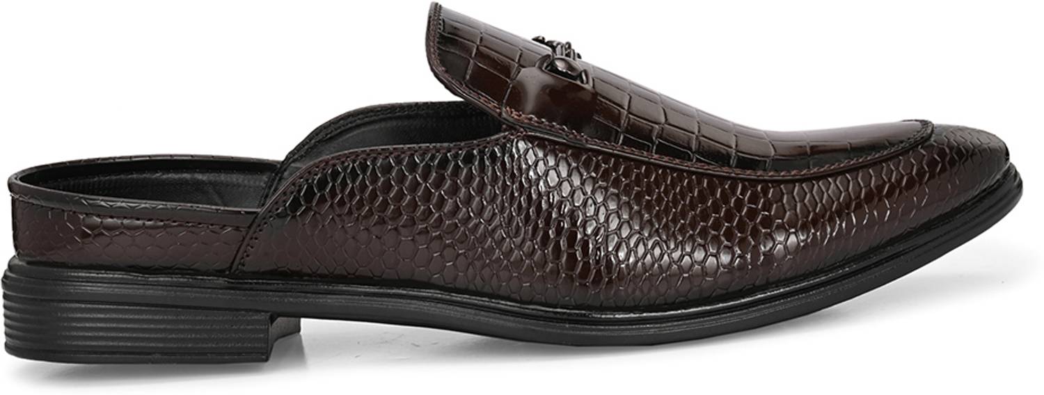MACTREE Men Brown Sandals - Image 4