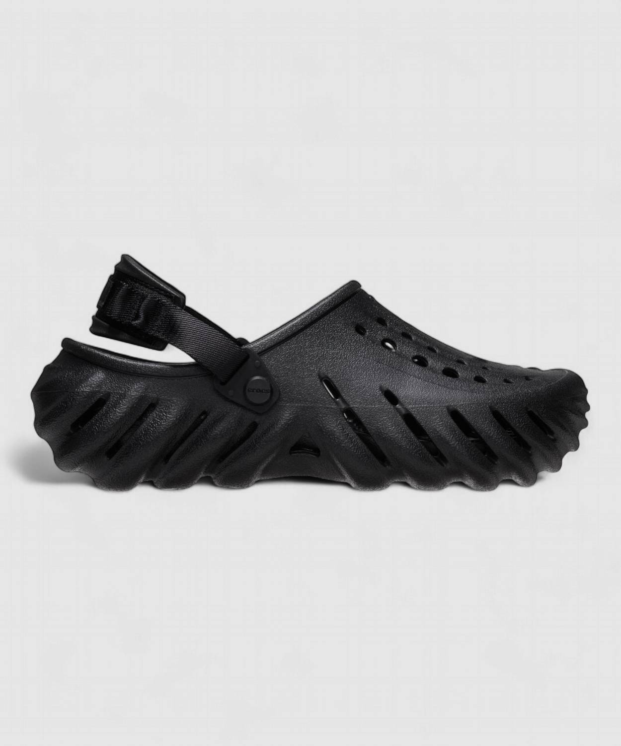 CROCS Echo Unisex Clogs Black - Image 2