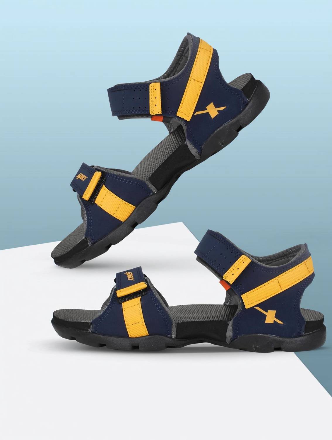 Sparx Men Casual