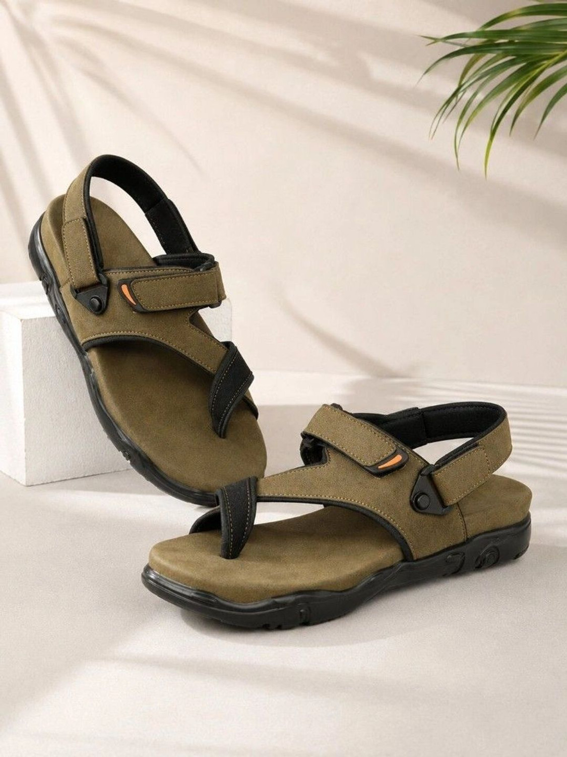 Image of Roadster Men Casual Sandal (Olive, 7)