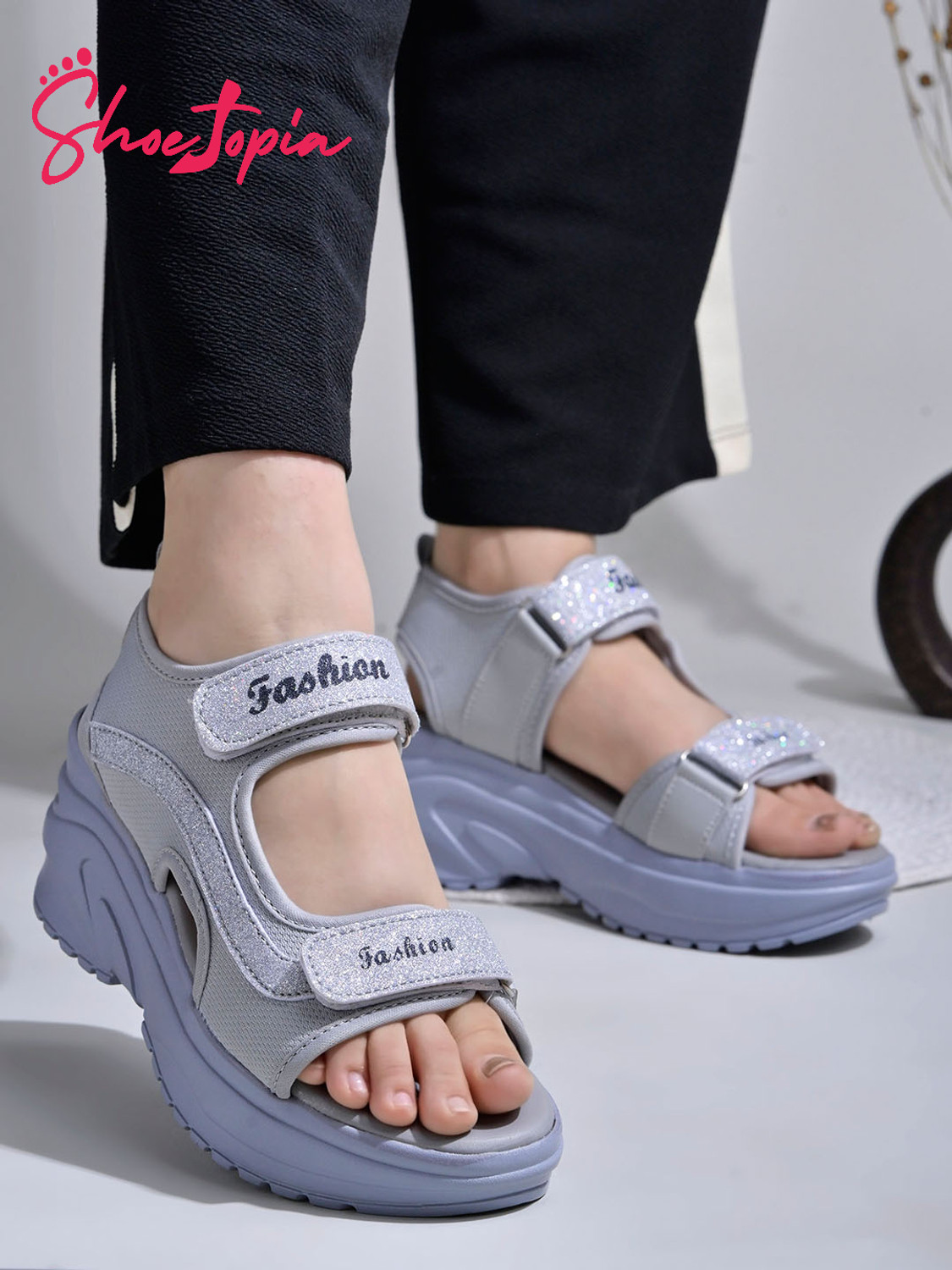 Image of SHOETOPIA Girls Velcro Wedges