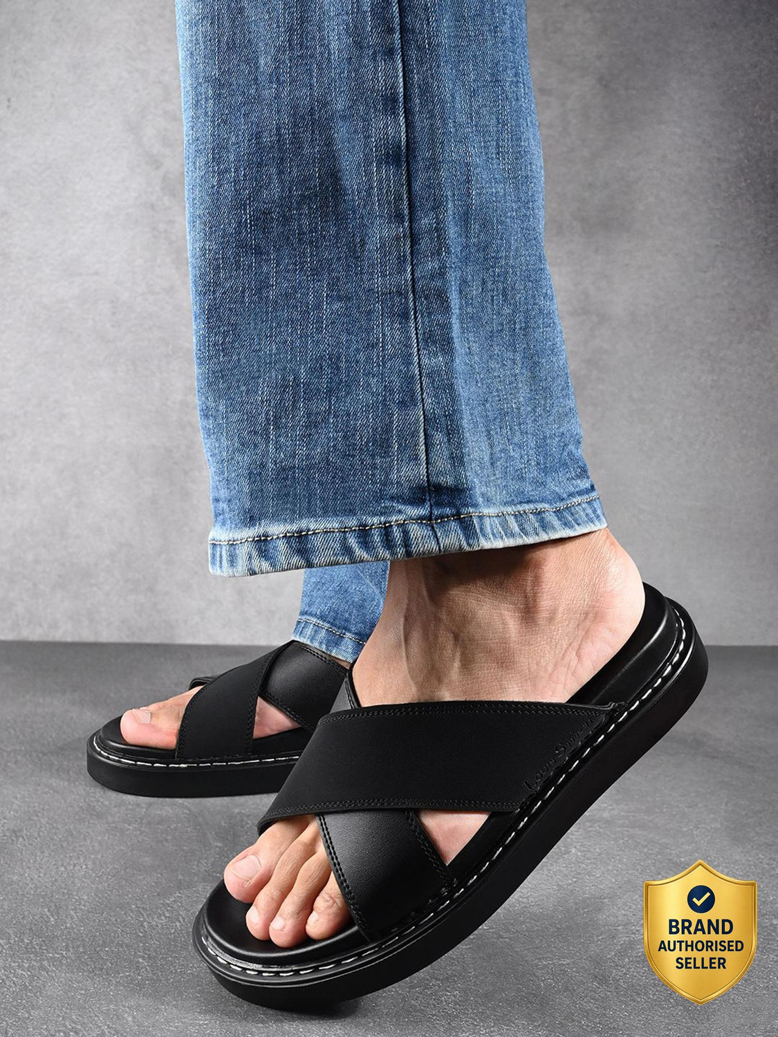 Image of LOUIS STITCH Jet Lightweight Cross Strap Slip-On with PU Cushion Sole Men Sandals
