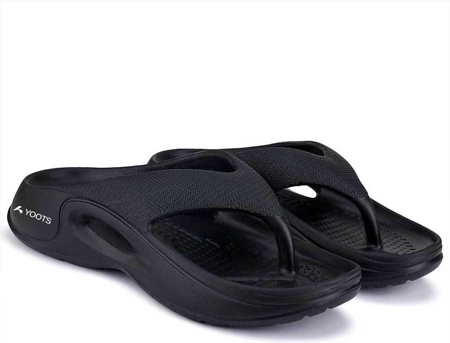 Yoots Men Black Flip Flops - Image 5