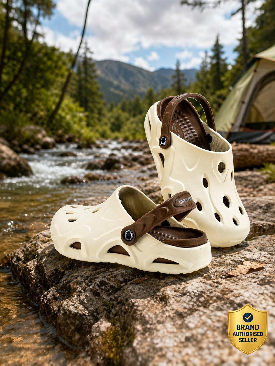 Image of WOODLAND Men Sandals