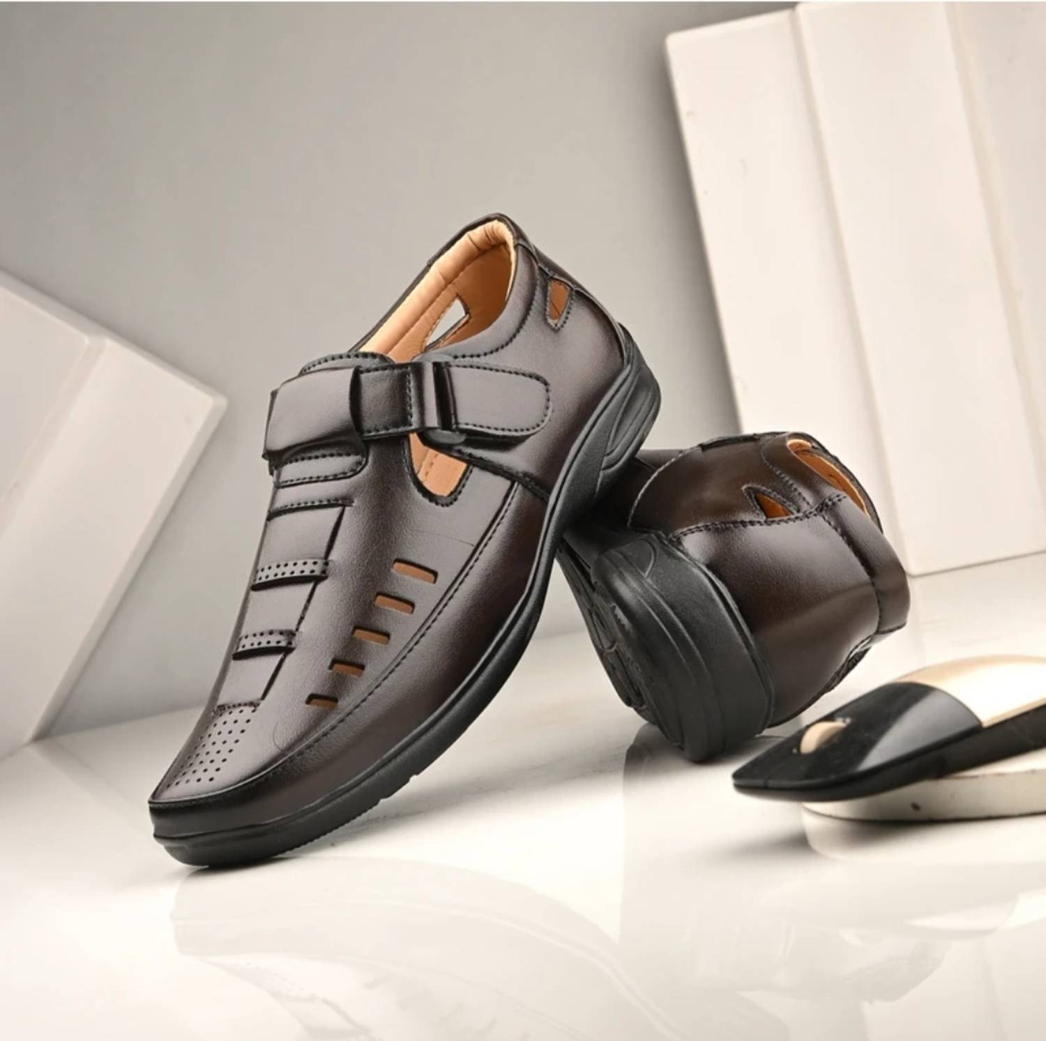BOLTVELOCITY Men Flats