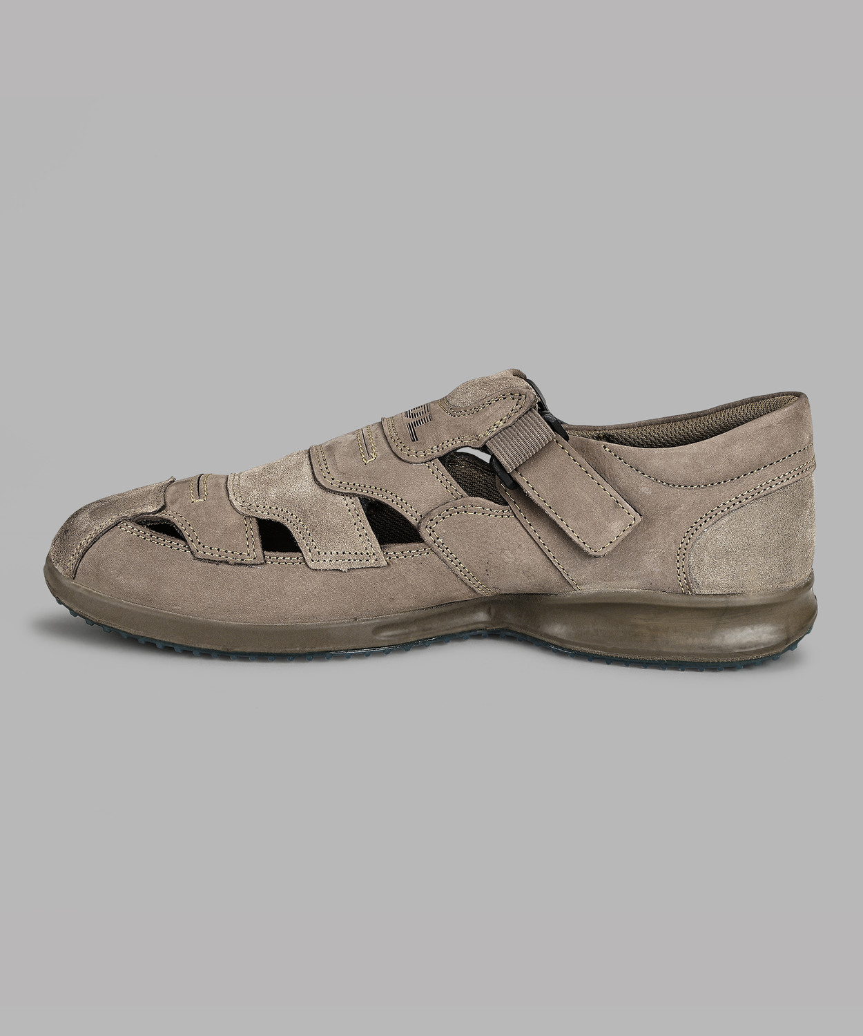 Image of WOODLAND Outdoor Comfortable Lightweight Everyday Use Men Casual