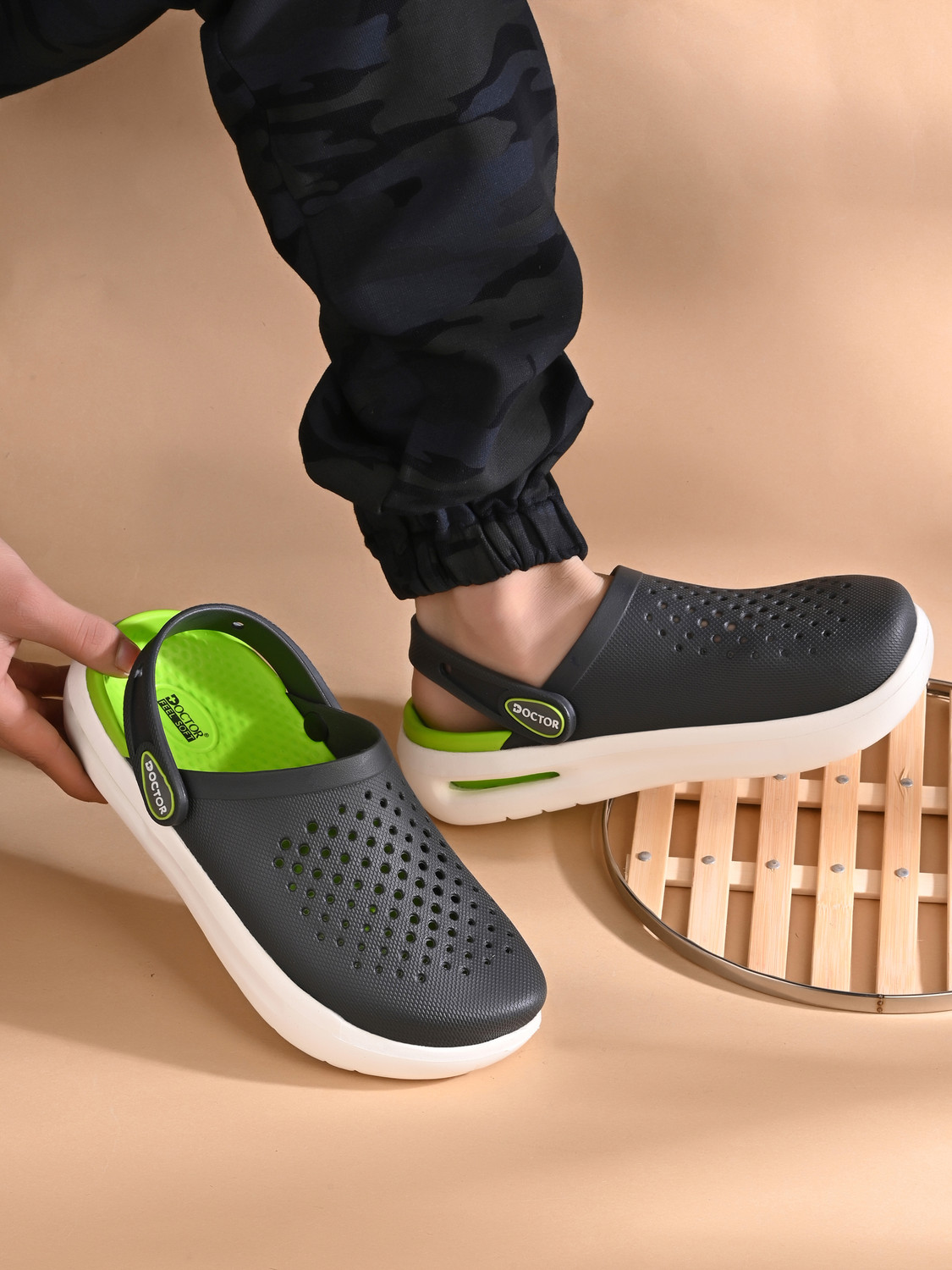 Image of DOCTOR FEEL SOFT Clogs Soft Sole Lightweight Comfortable Utility Wear Footwear Men Clogs Men Clogs