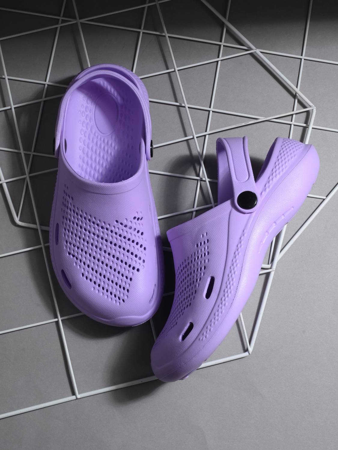 Afrojack Women Clogs