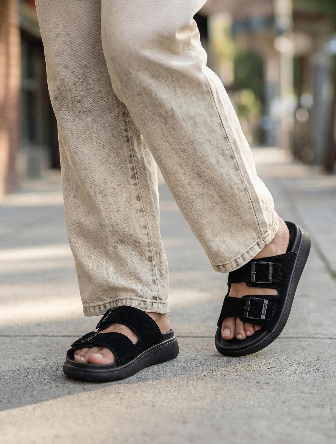 Image of WALKAROO Men Casual