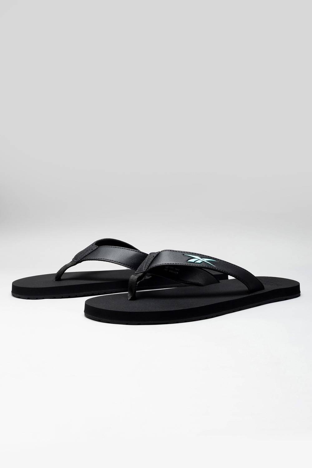 Reebok Union Flip Men Black Sandals - Image 3