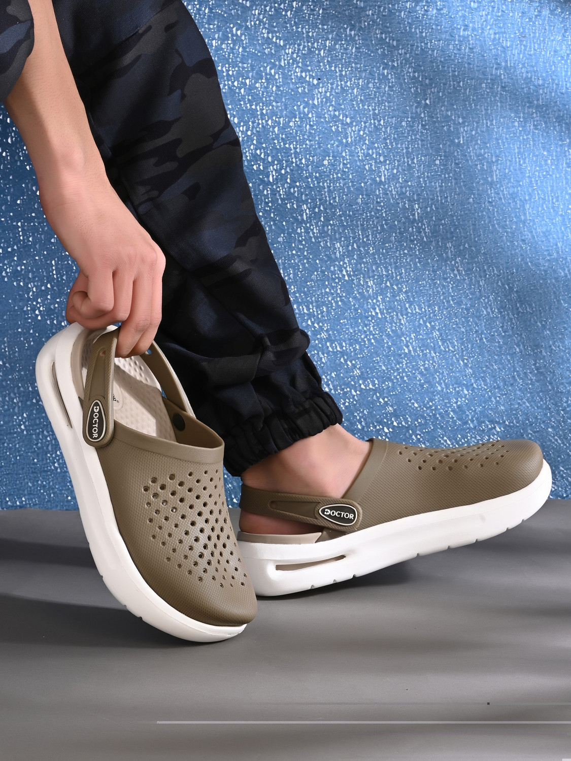 Image of DOCTOR FEEL SOFT Clogs Soft Sole Lightweight Comfortable Utility Wear Footwear Men Clogs Men Clogs