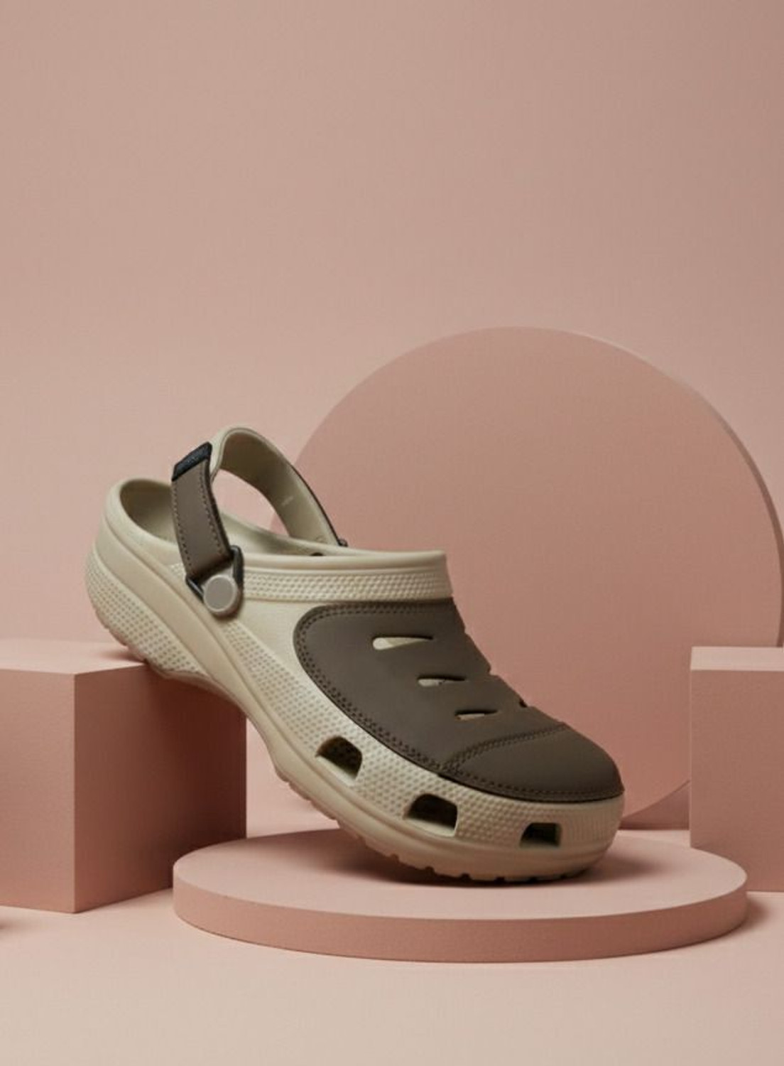 Image of CABANARETAIL Men Clogs