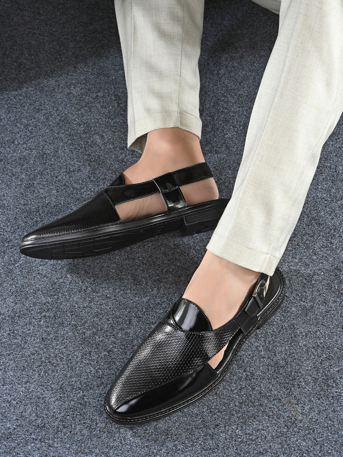 Image of MACTREE Men Sandals
