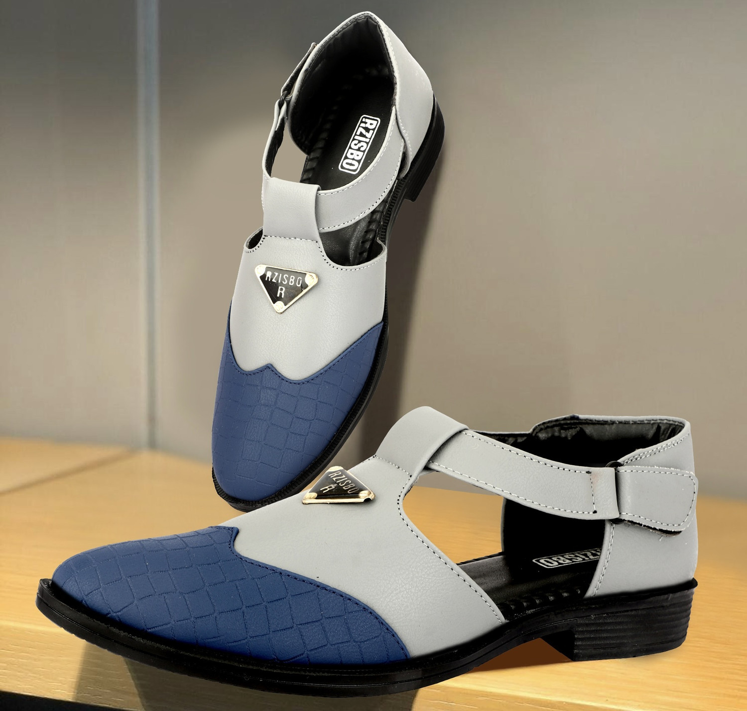 Image of Rzisbo Men Sandal (Blue, Grey, 8)