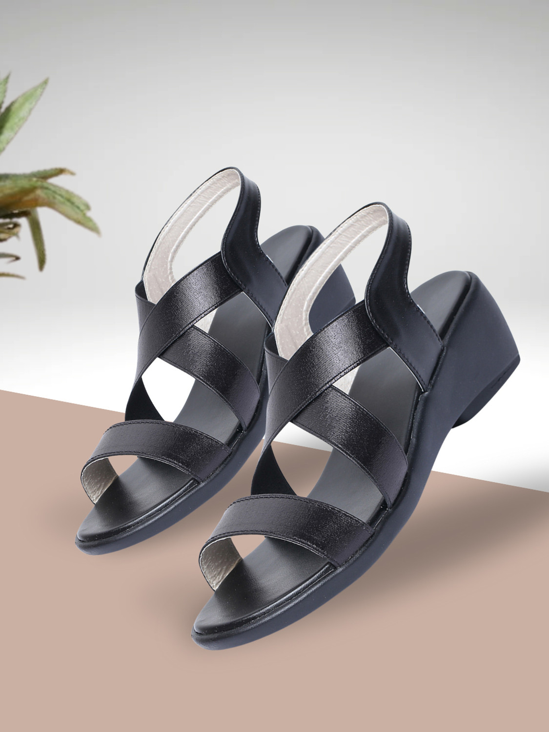 Image of TRASE Women Wedges