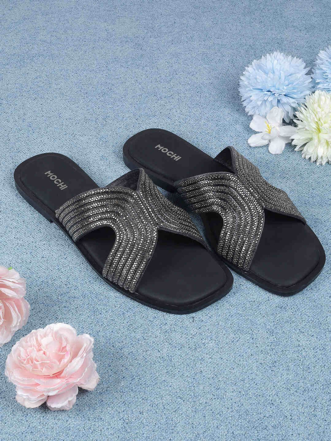 Image of MOCHI Women Flats