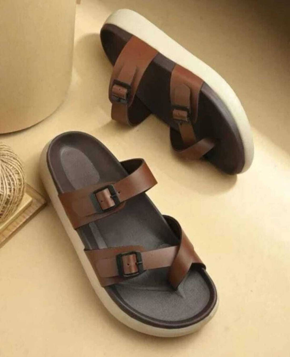 roodies Men Casual Brown - Image 1
