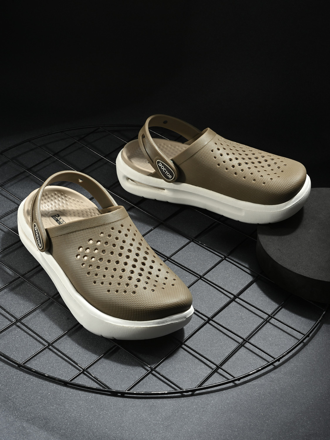 Image of DOCTOR FEEL SOFT Clogs Soft Sole Lightweight Comfortable Utility Wear Footwear Men Clogs Men Clogs