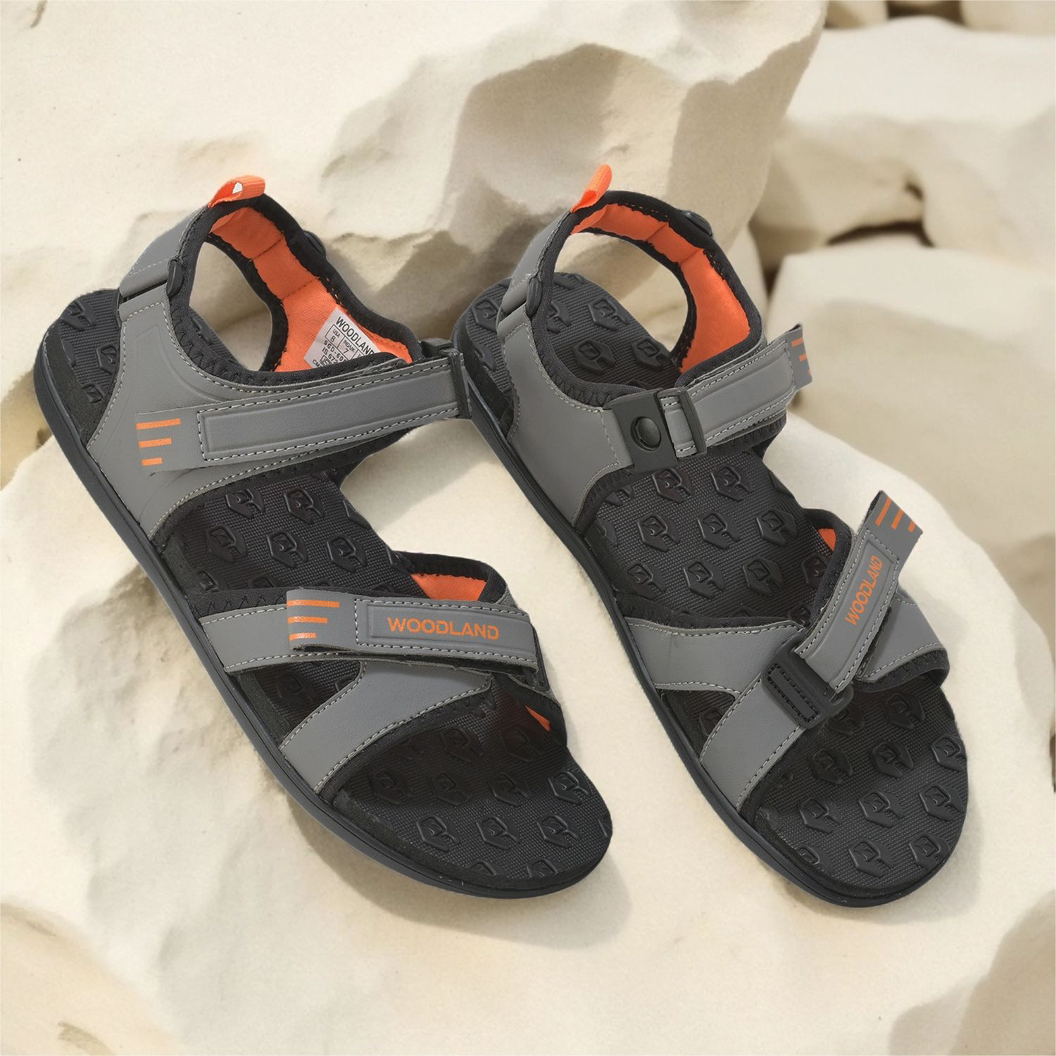 Image of WOODLAND Men Sandals