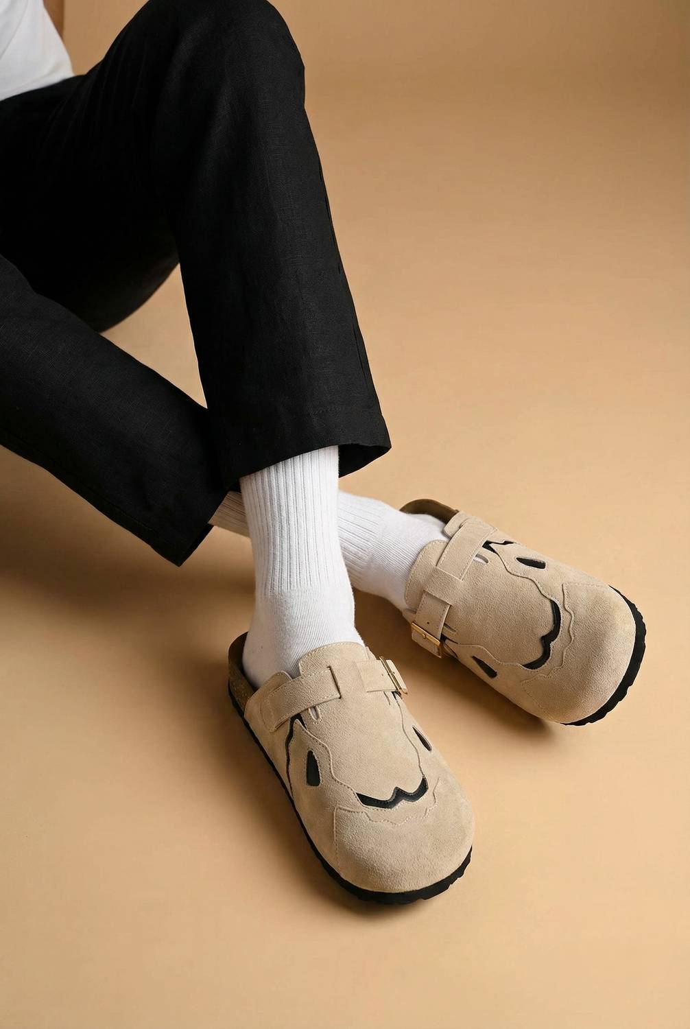 BIG FOX Men Beige Sandals