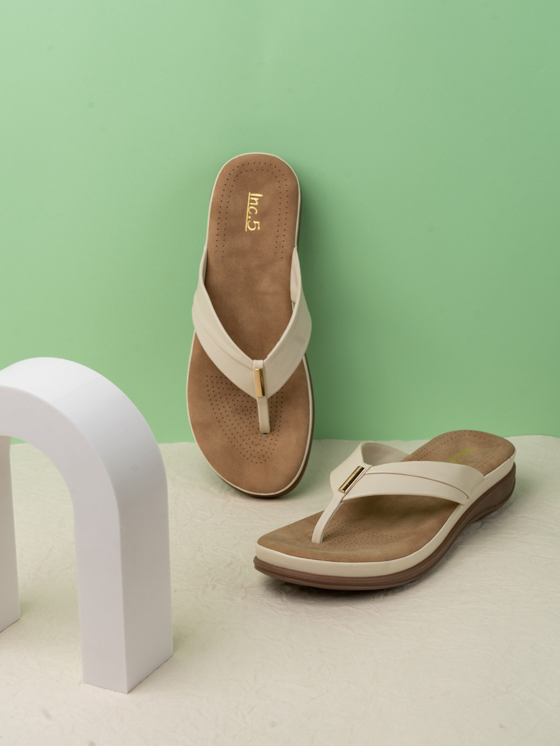 Image of Inc.5 Casual Solid T-Strap Flat Sandals Women Casual