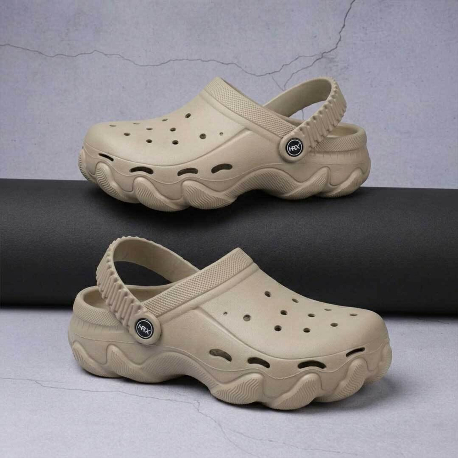 Image of HRX by Hrithik Roshan Men Sports Sandals