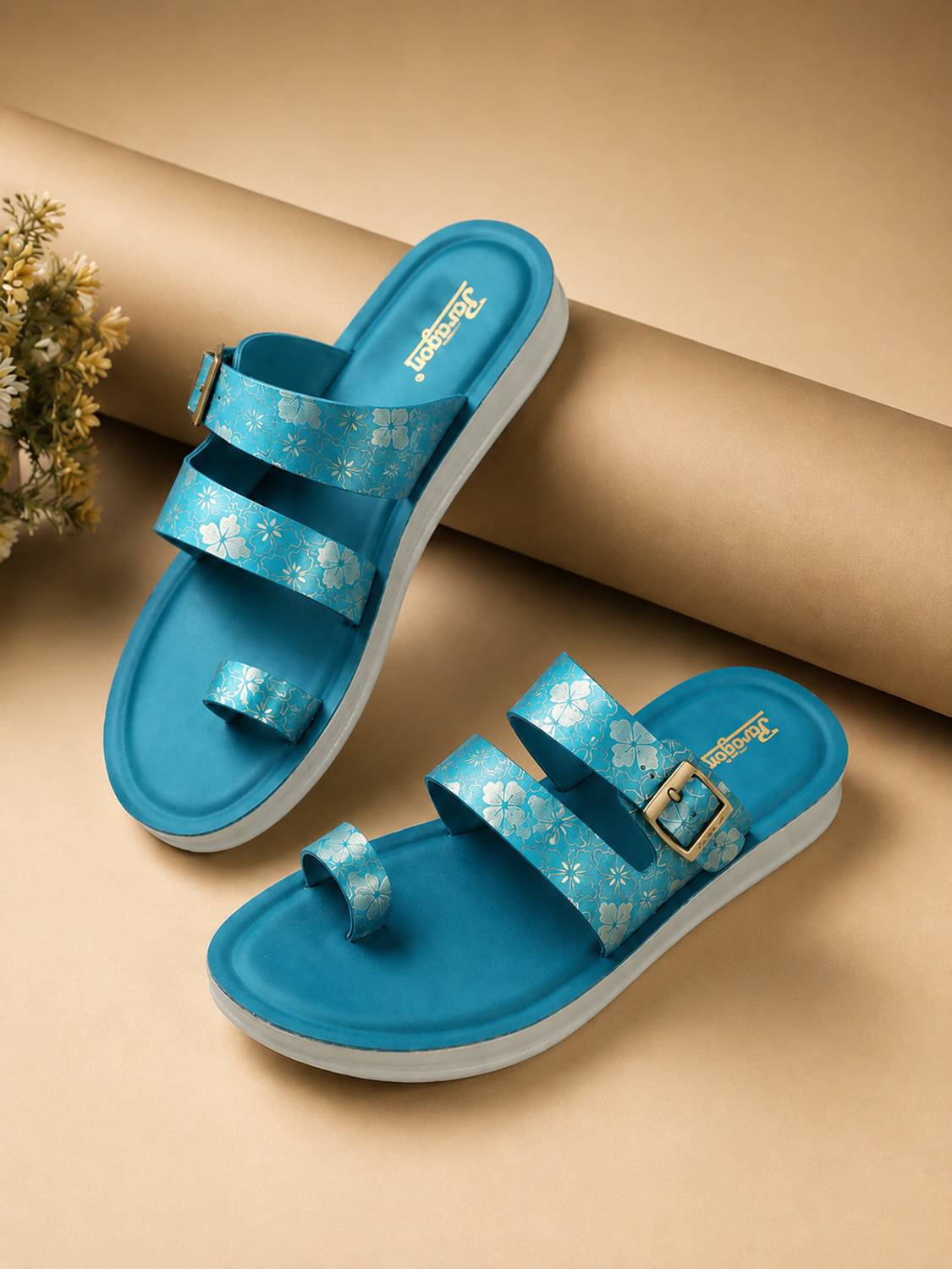 Paragon Women Women Stylish One-Toe Flats with Adjustable Buckle