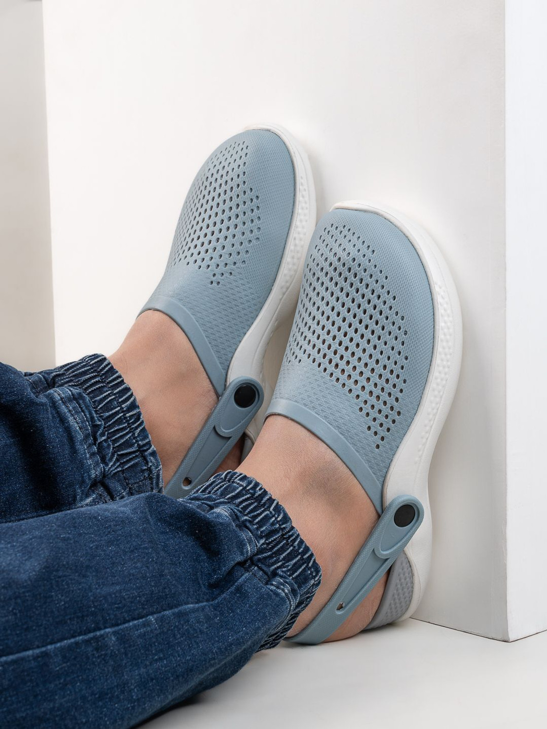Image of Crosskix Men Flats
